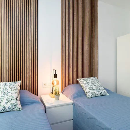 Home2book Vibrant & Trendy Cruz Center